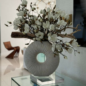 Vaso Eternity Médio com Bonsai Pendente e Driftwood