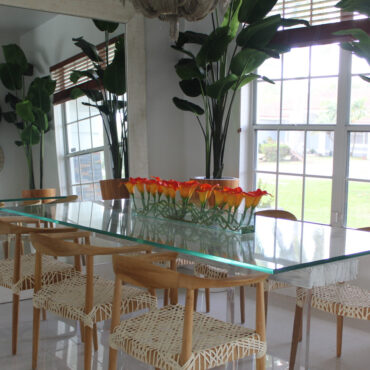 Cachepô de vidro  Casa Moderna com Lírios Calla Manga